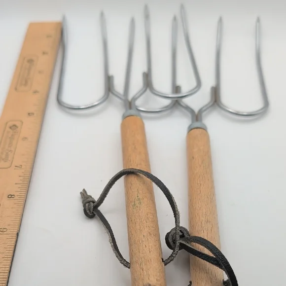 Wooden Handle Meat Lifting Forks - Picture 2 of 6